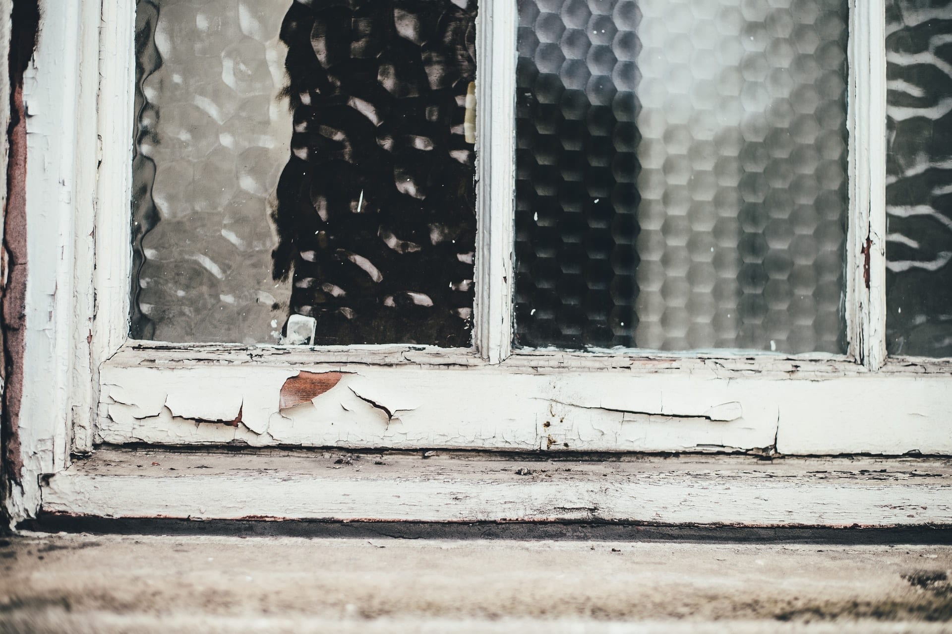 Featured image for “Storm Windows vs. Replacement Windows”